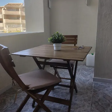 Mia's Benalbeach Apartment
